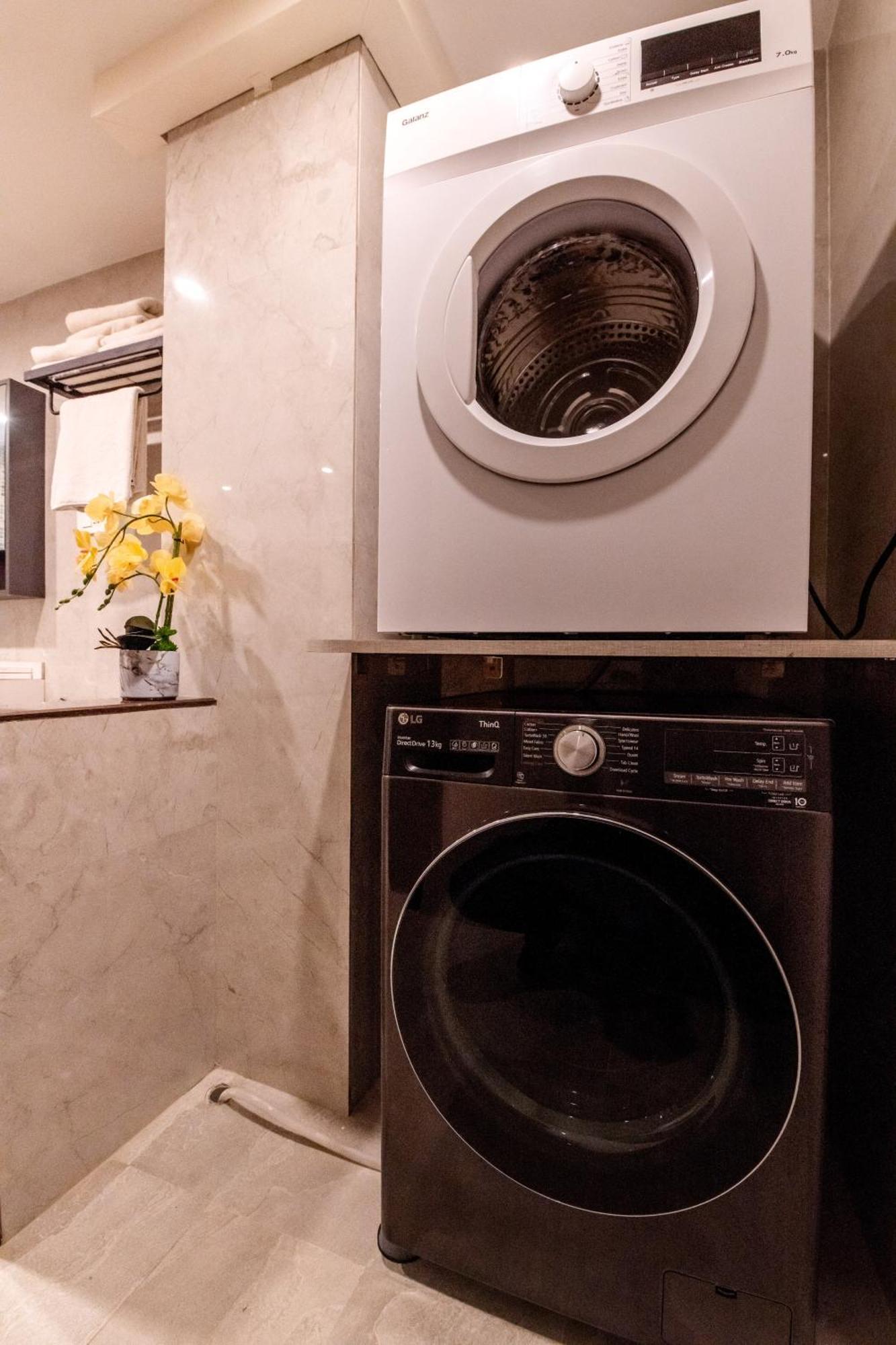 Mila Hotel Катманду Экстерьер фото